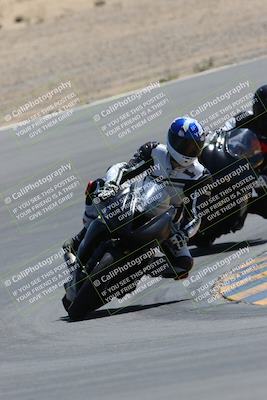 media/Apr-09-2023-SoCal Trackdays (Sun) [[333f347954]]/Turn 10 (115pm)/